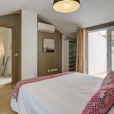 Luxurious Rato Apartment