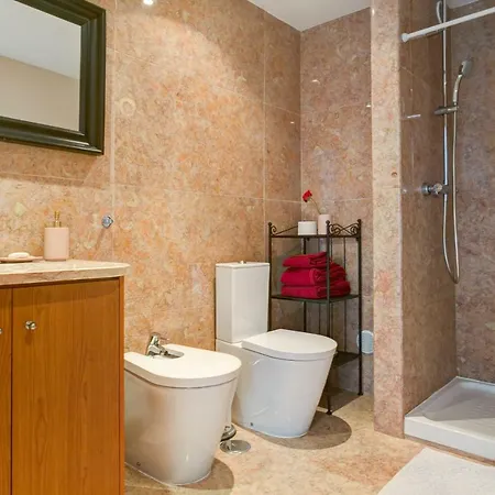 Luxurious Rato Lisbon